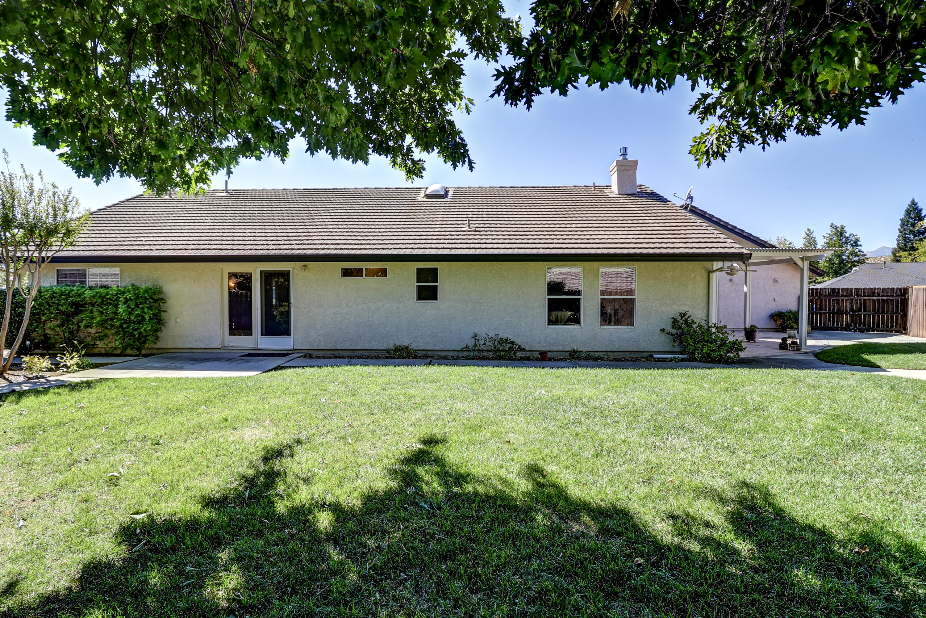 3884 Andes Drive Redding, CA 96001 - Photo 42 of 56 a house view with a garden space