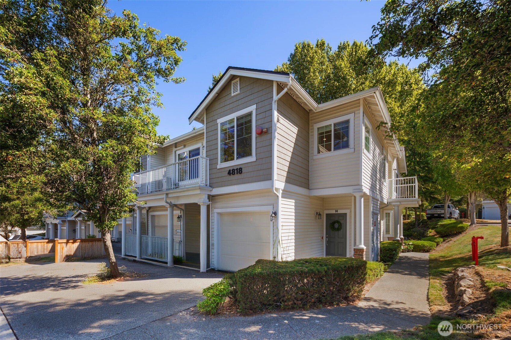 4818 Davis Place South, Unit G Renton, WA 98055 - Photo 2 of 40 Gallery Image 2