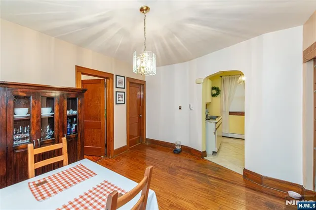 $915,000 | 58 Hathaway Street, Wallington, NJ 07057