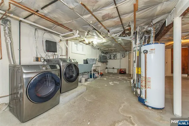 $915,000 | 58 Hathaway Street, Wallington, NJ 07057