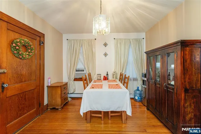 $915,000 | 58 Hathaway Street, Wallington, NJ 07057