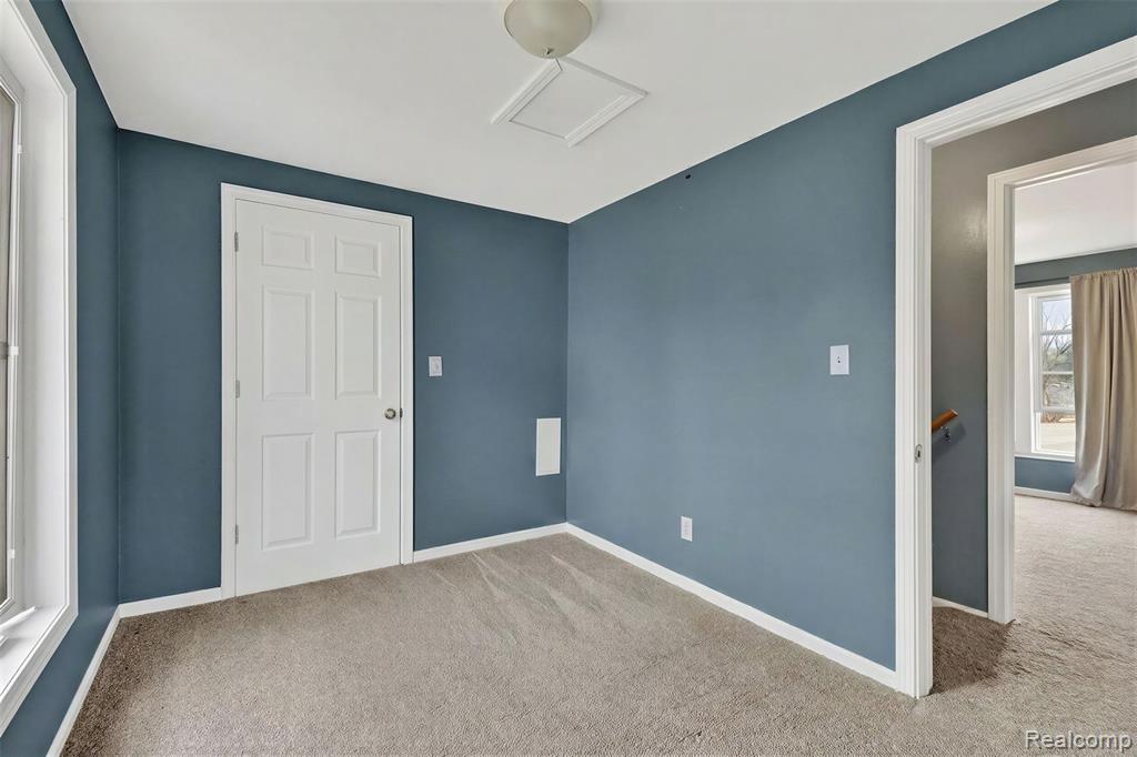 12751 Jones Street Carleton, MI 48117 - Photo 30 of 41