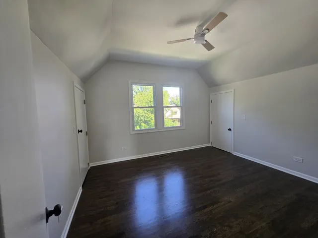 $2,500 | 429 West 102nd Place, Chicago, IL 60628