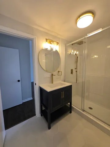 $2,500 | 429 West 102nd Place, Chicago, IL 60628