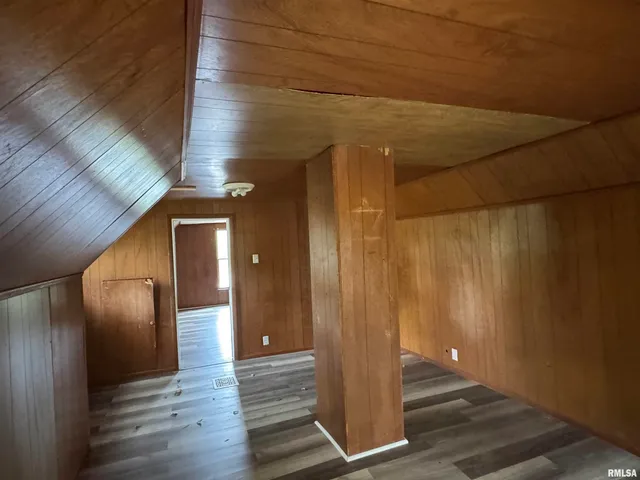 $39,900 | 2802 West Malone Street, Peoria, IL 61605