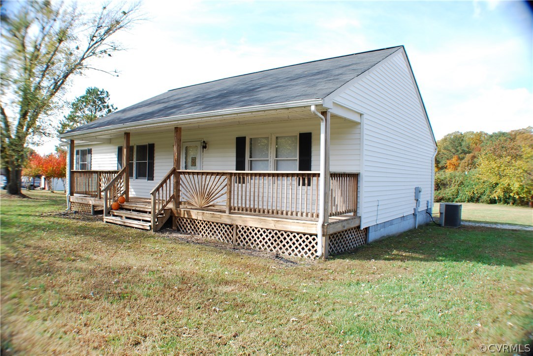 1700 Arrowhead Road Quinton, VA 23141 - Photo 1 of 14 Gallery Image 1