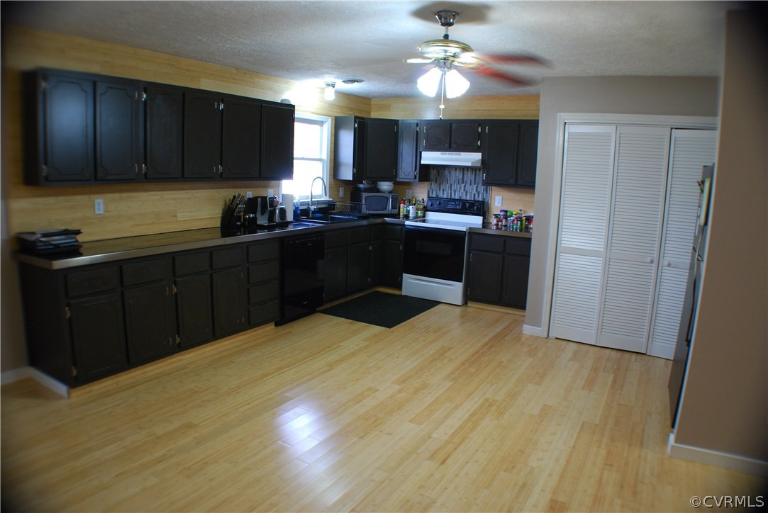 1700 Arrowhead Road Quinton, VA 23141 - Photo 3 of 14 Gallery Image 3