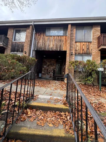 $2,500 | 200 Woodmont Avenue, Unit 123, Bridgeport, CT 06606