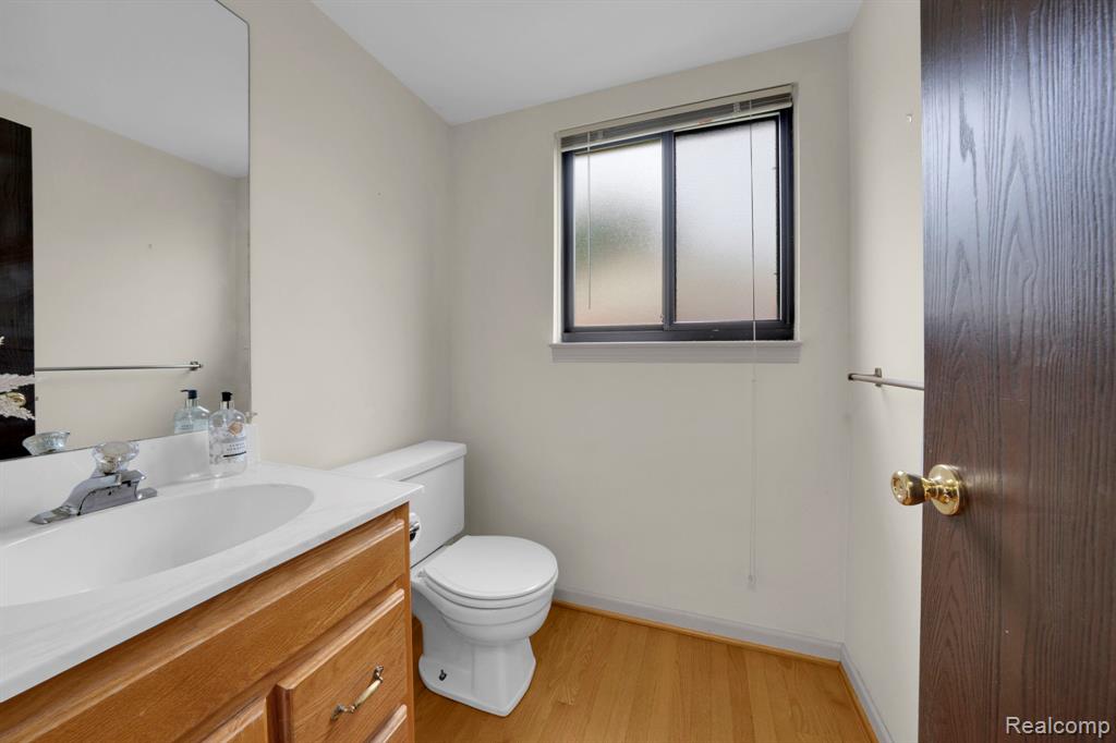 309 Coldiron Drive Rochester Hills, MI 48307 - Photo 21 of 35