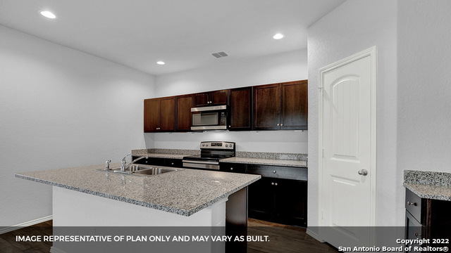 21121 Boulder Flats San Antonio, TX 78266 - Photo 10 of 32