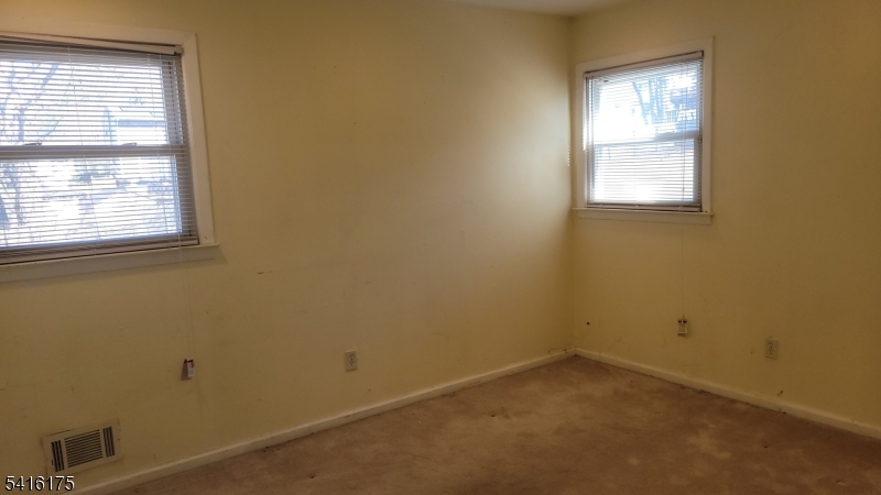 20 Edgar Road West Orange, NJ 07052 - Photo 28 of 36