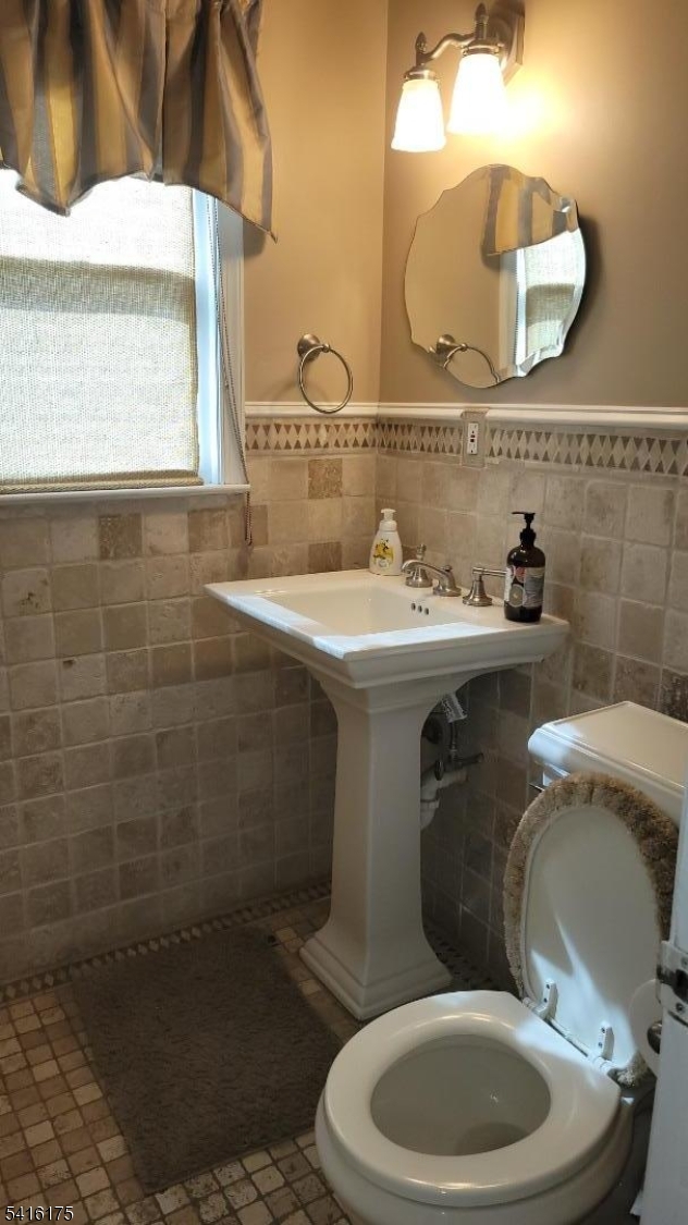 20 Edgar Road West Orange, NJ 07052 - Photo 5 of 36