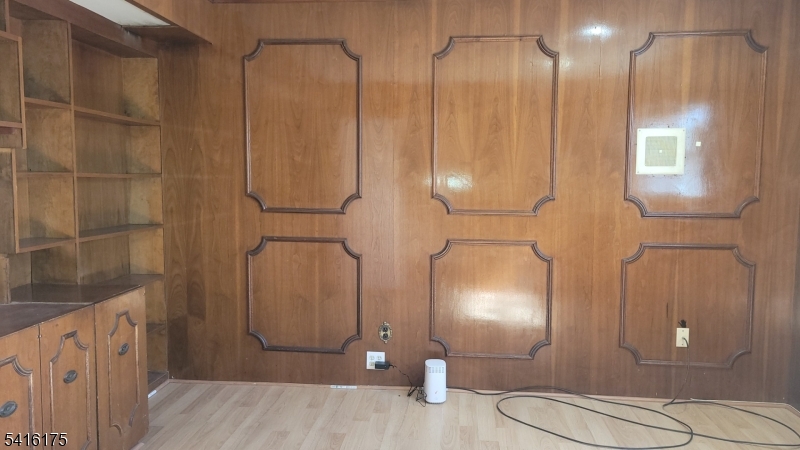 20 Edgar Road West Orange, NJ 07052 - Photo 6 of 36