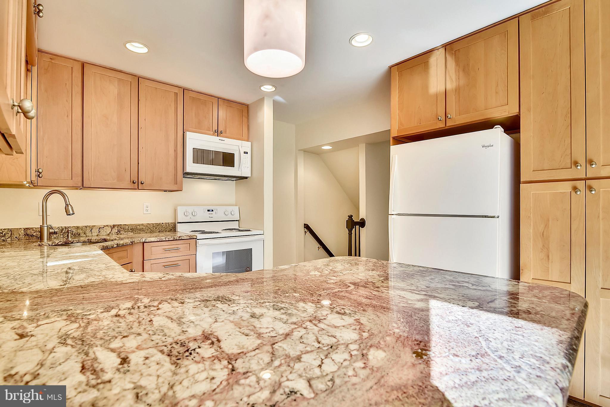 2497 Pyrenees Court Reston, VA 20191 - Photo 11 of 30 Kitchen