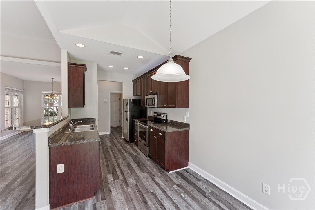 131 Lake House Road Pooler, GA 31322 - Photo 11 of 39 Gallery Image 11