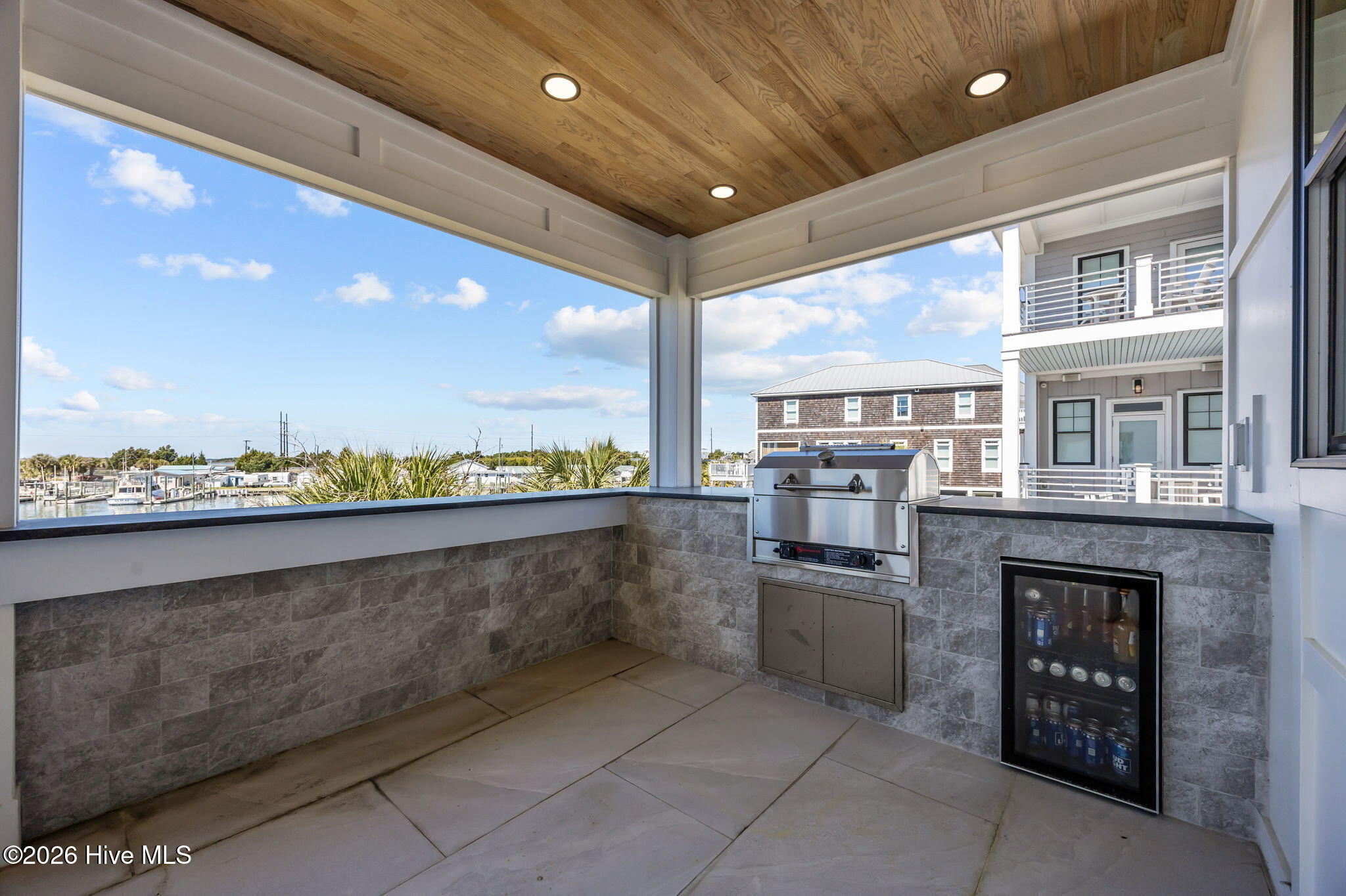208 Radio Island Road Morehead City, NC 28516 - Photo 24 of 80 11-web-or-mls-208 Radio Island 011