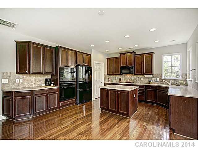439 Fischer Road Fort Mill, SC 29715 - Photo 5 of 16 Gallery Image 5