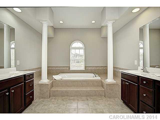 439 Fischer Road Fort Mill, SC 29715 - Photo 9 of 16 Gallery Image 9