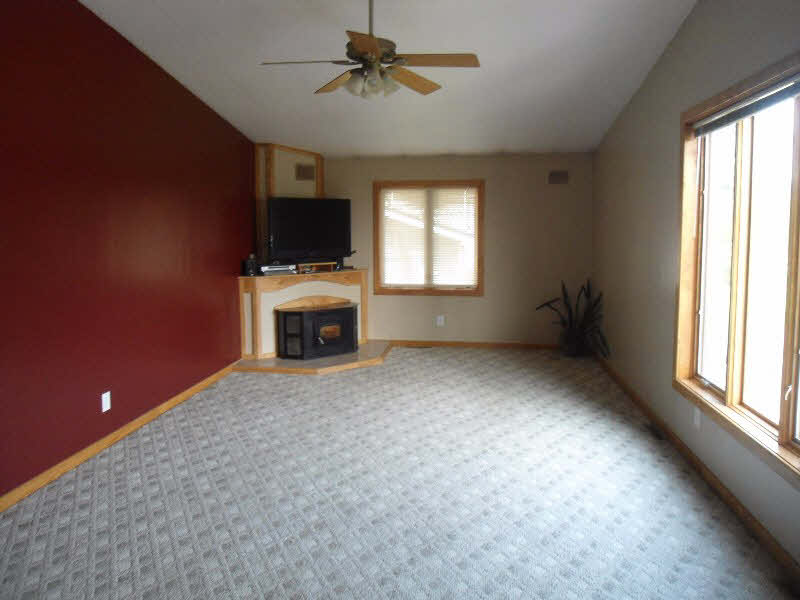 152 West Townline 14 Road Auburn, MI 48611 - Photo 4 of 19