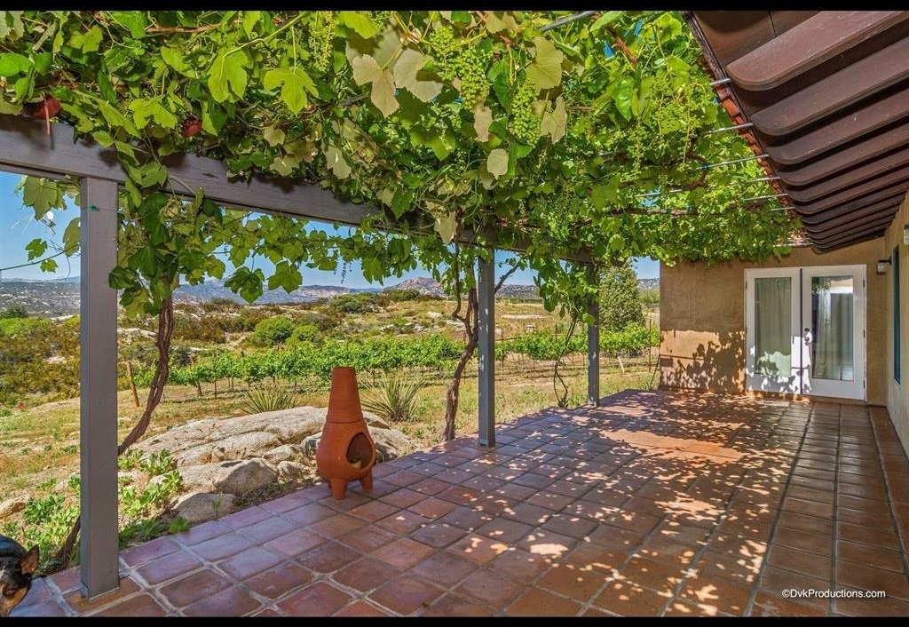 25933 Potrero Valley Road Potrero, CA 91963 - Photo 12 of 25 Gallery Image 12
