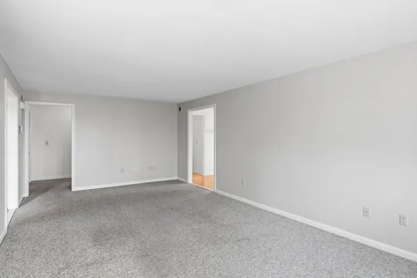 $489,000 | 387 Harrison Street, Manchester, NH 03104