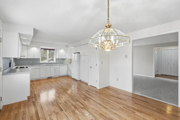 $489,000 | 387 Harrison Street, Manchester, NH 03104