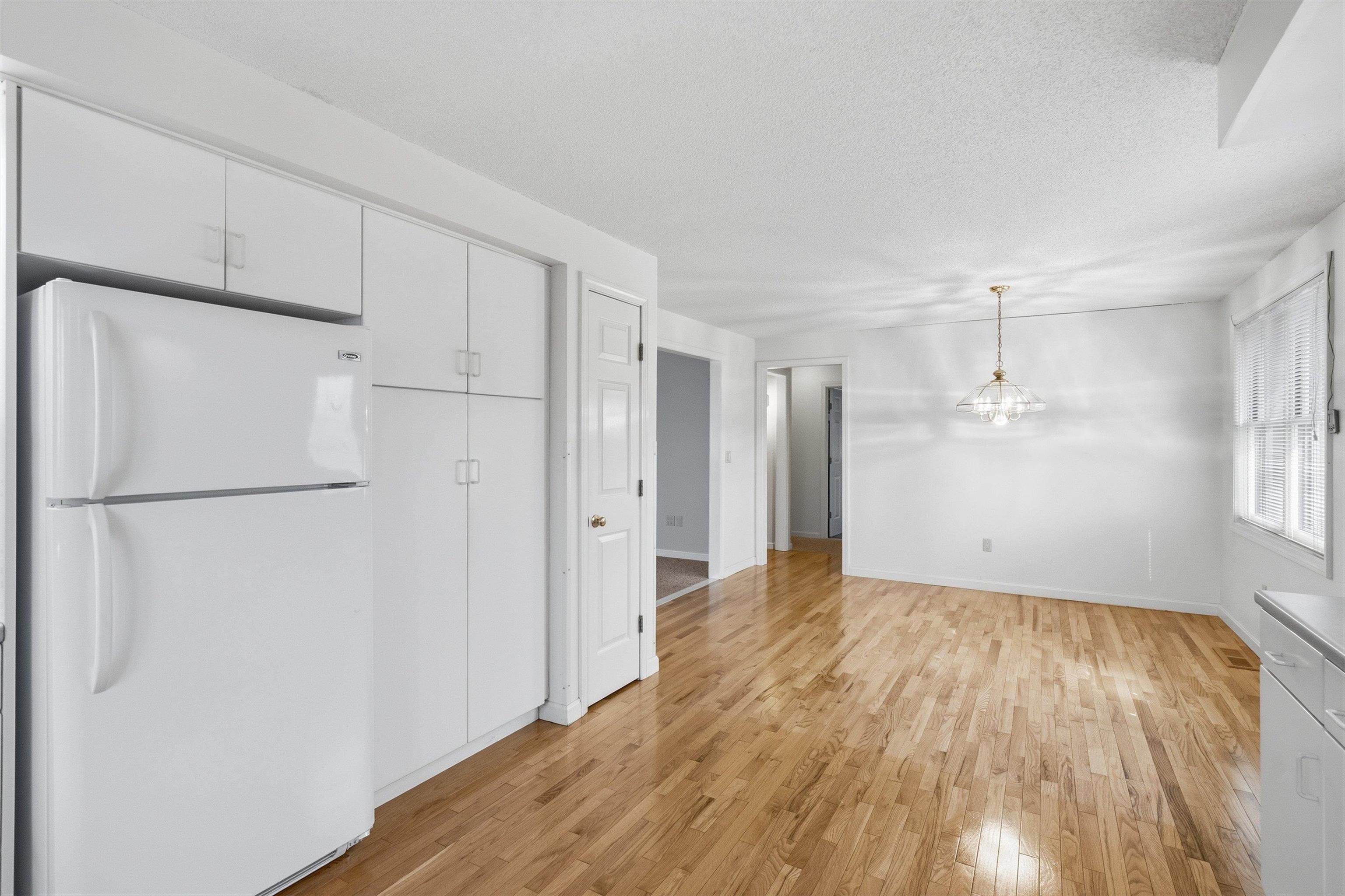 387 Harrison Street Manchester, NH 03104 - Photo 19 of 60