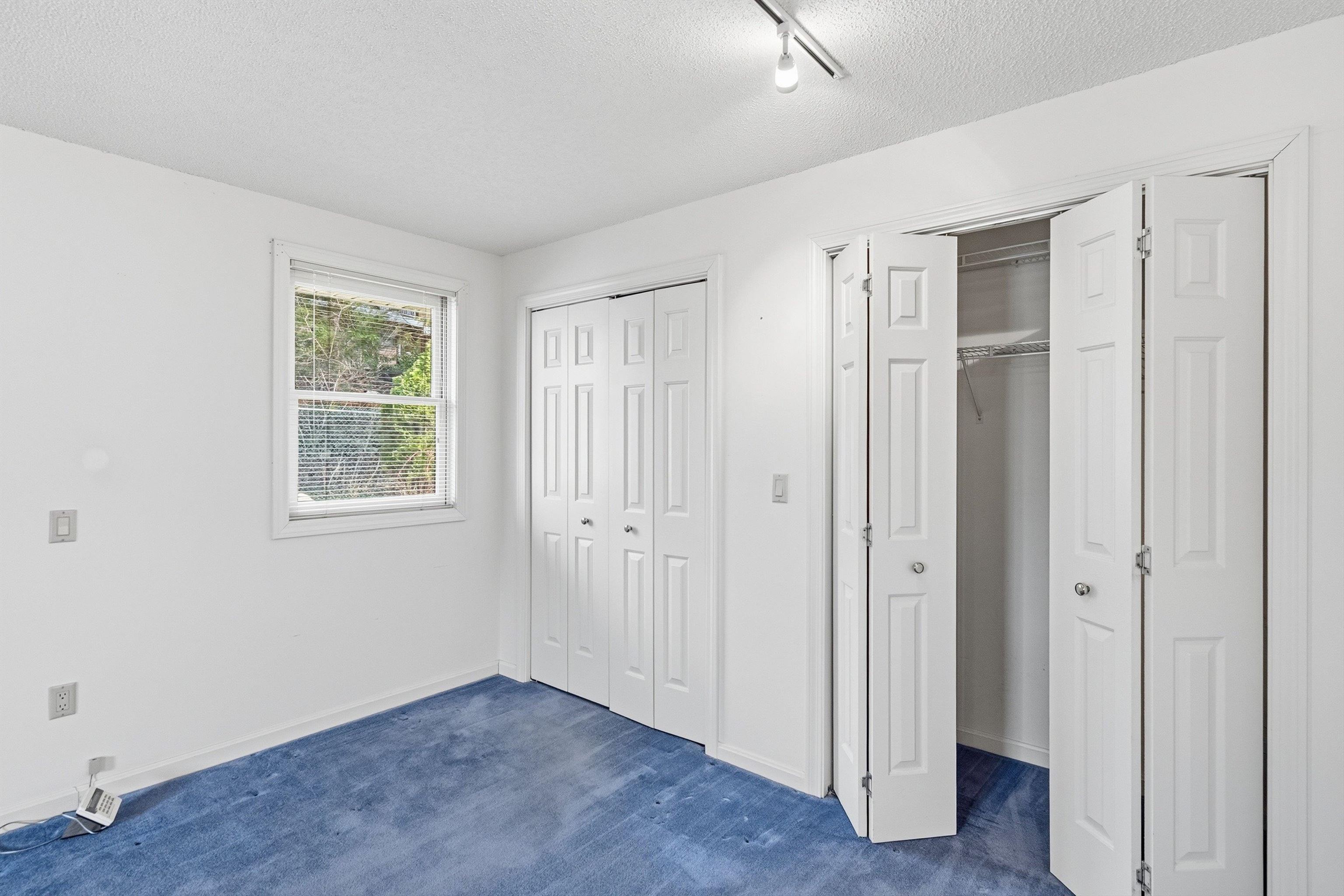 387 Harrison Street Manchester, NH 03104 - Photo 27 of 60