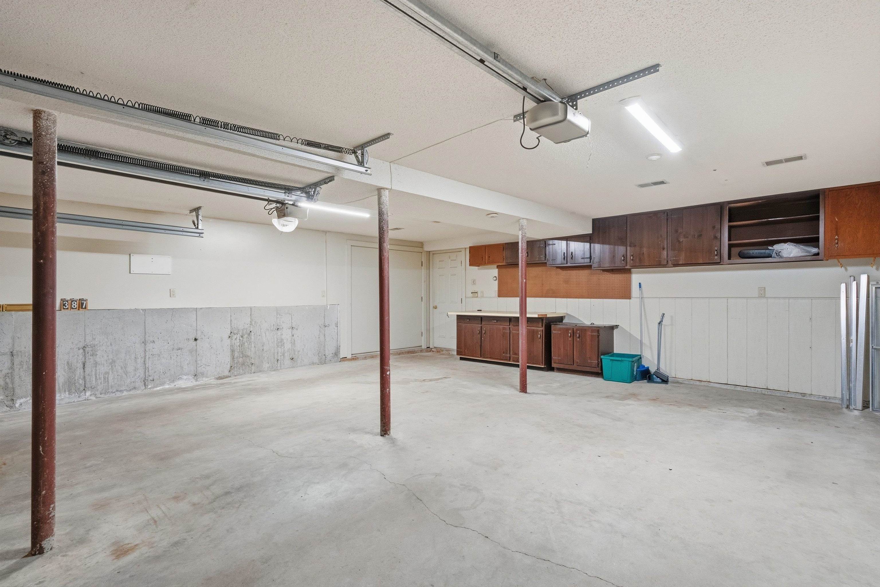 387 Harrison Street Manchester, NH 03104 - Photo 50 of 60