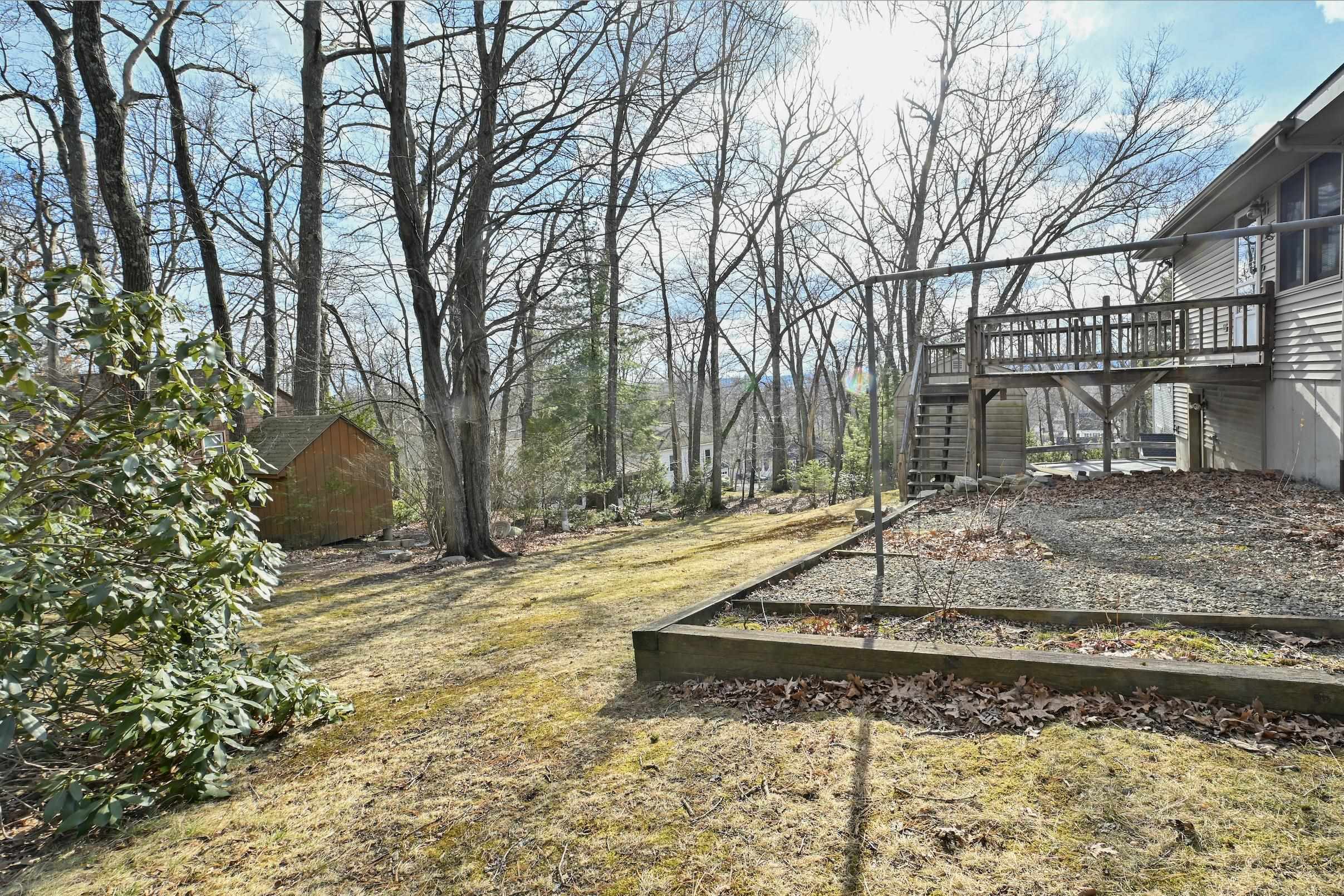 387 Harrison Street Manchester, NH 03104 - Photo 58 of 60