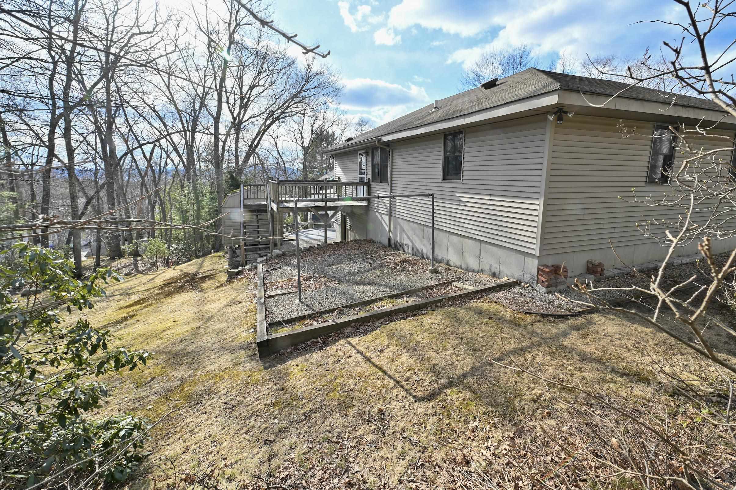 387 Harrison Street Manchester, NH 03104 - Photo 59 of 60