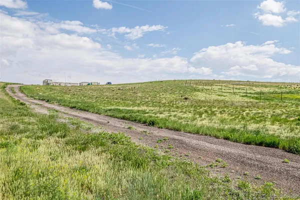 $1,200,000 | 13950 Quebec Street, Thornton, CO 80602