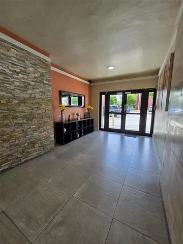 $2,850 | 8425 Northwest 8th Street, Unit 307, Miami, FL 33126