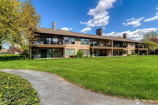 $359,000 | 2100 Plaza Way, Unit 103, Walla Walla, WA 99362