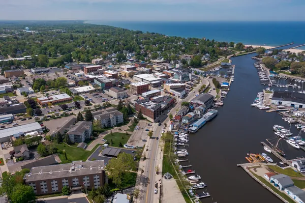 $499,900 | 516 Williams Street, Unit 12, South Haven, MI 49090