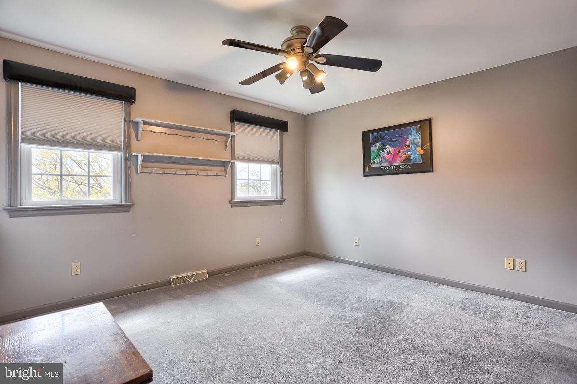 13 Bentley Lane Lititz, PA 17543 - Photo 29 of 35