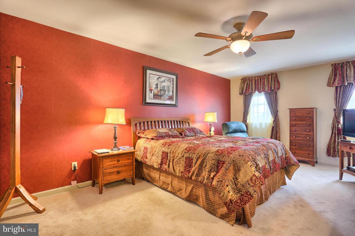 13 Bentley Lane Lititz, PA 17543 - Photo 31 of 35