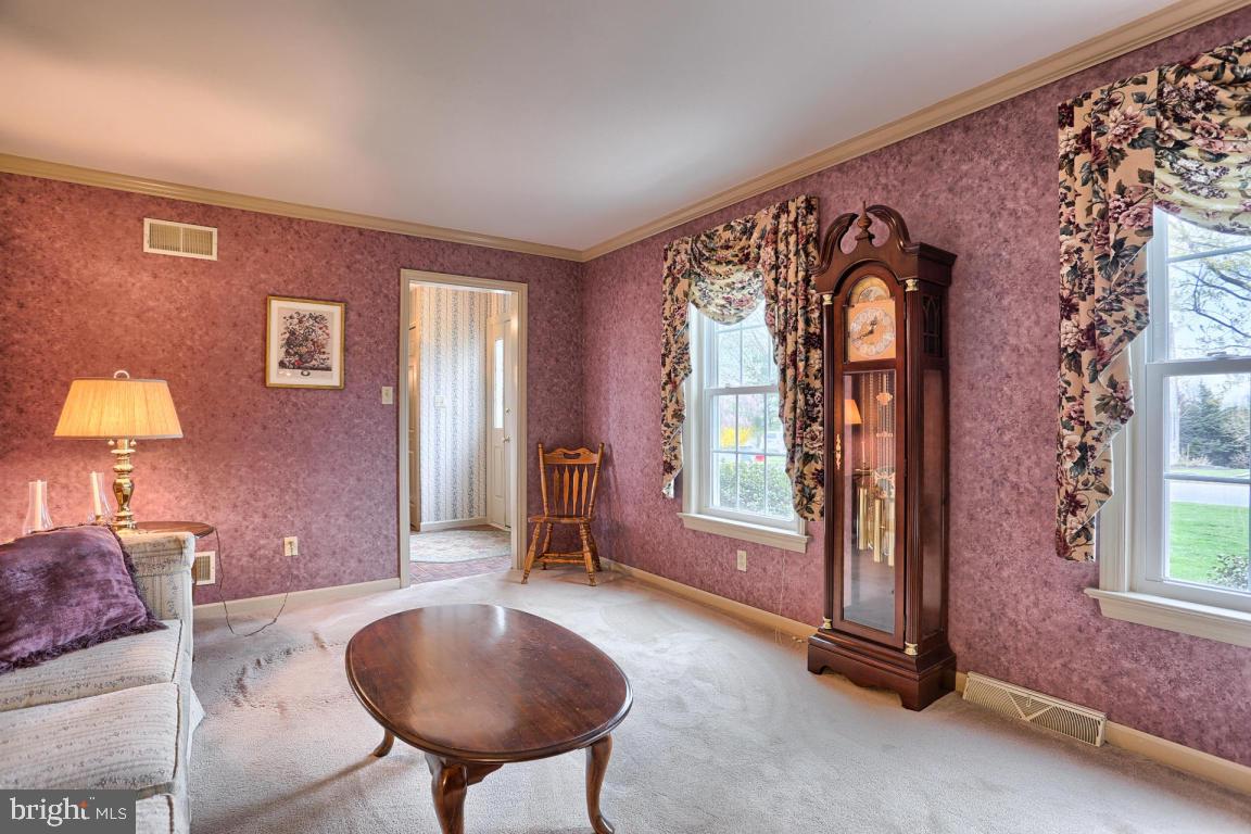 13 Bentley Lane Lititz, PA 17543 - Photo 7 of 35