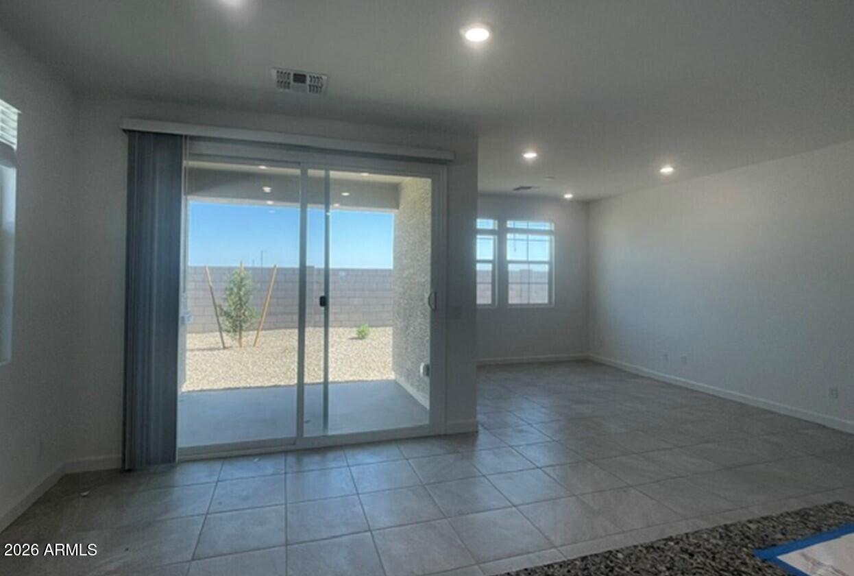 26437 West Crown King Road Buckeye, AZ 85326 - Photo 10 of 15