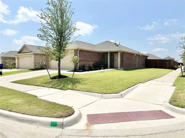 $1,950 | 4152 Silverstein Street, Crandall, TX 75114