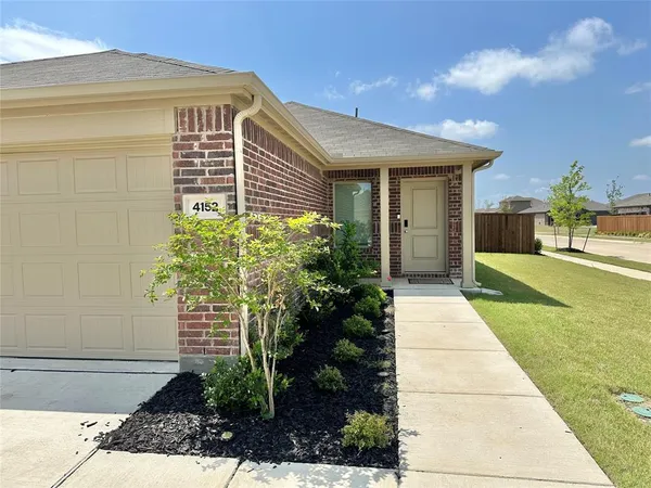 $1,950 | 4152 Silverstein Street, Crandall, TX 75114