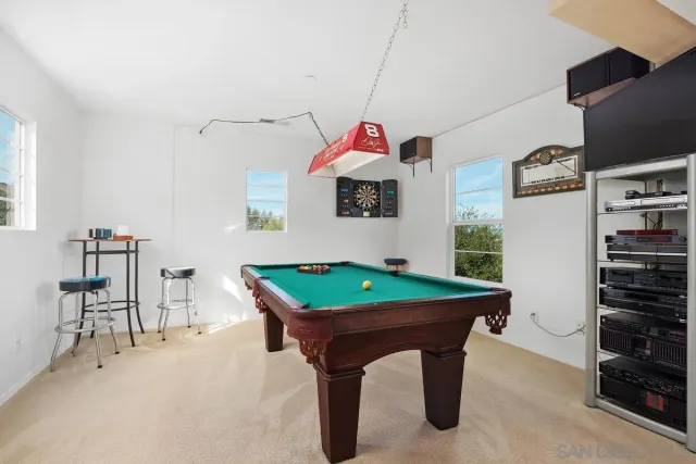 $1,395,000 | 475 Taylor Drive, Oceanside, CA 92056