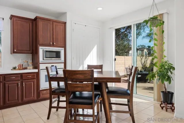 $1,395,000 | 475 Taylor Drive, Oceanside, CA 92056