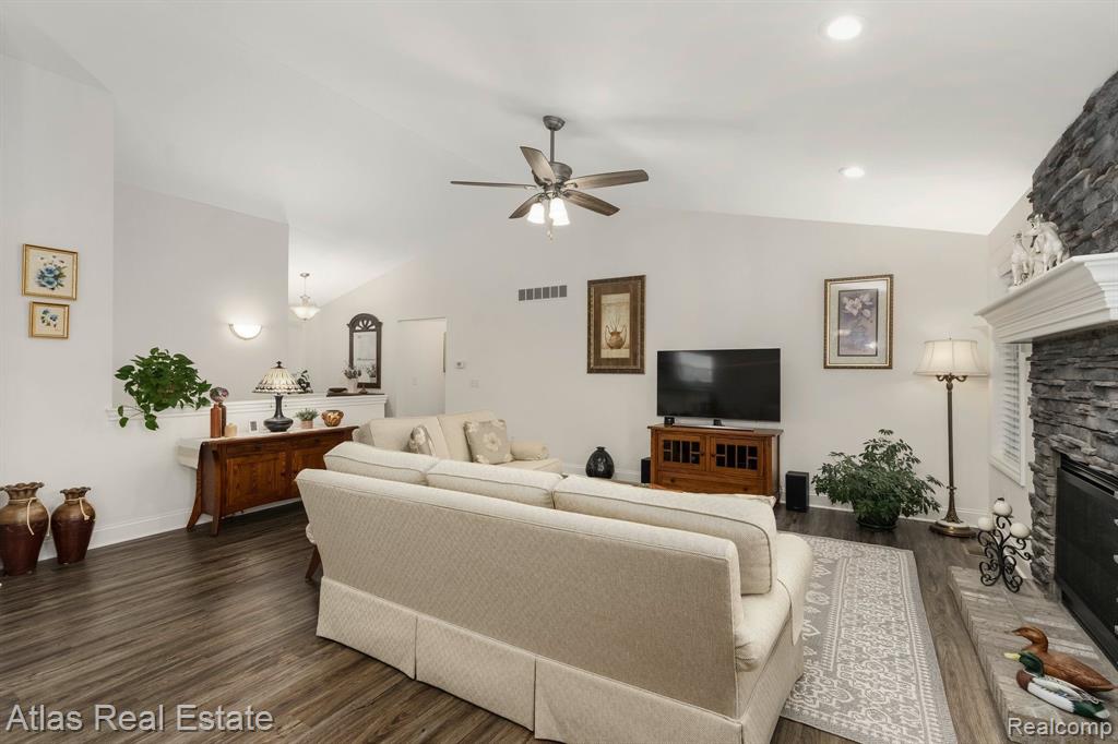 5053 Hidden Ridge Road Metamora, MI 48455 - Photo 19 of 43