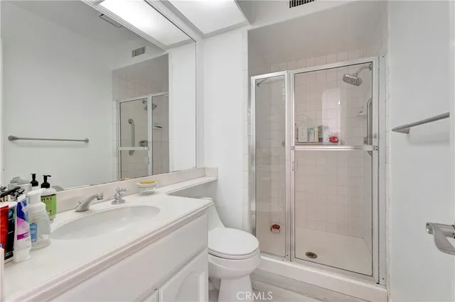 $1,449,000 | 19305 Champion Lane, Huntington Beach, CA 92648