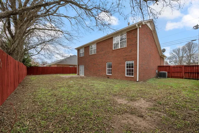 $395,000 | 1753 Auburn Lane, Columbia, TN 38401