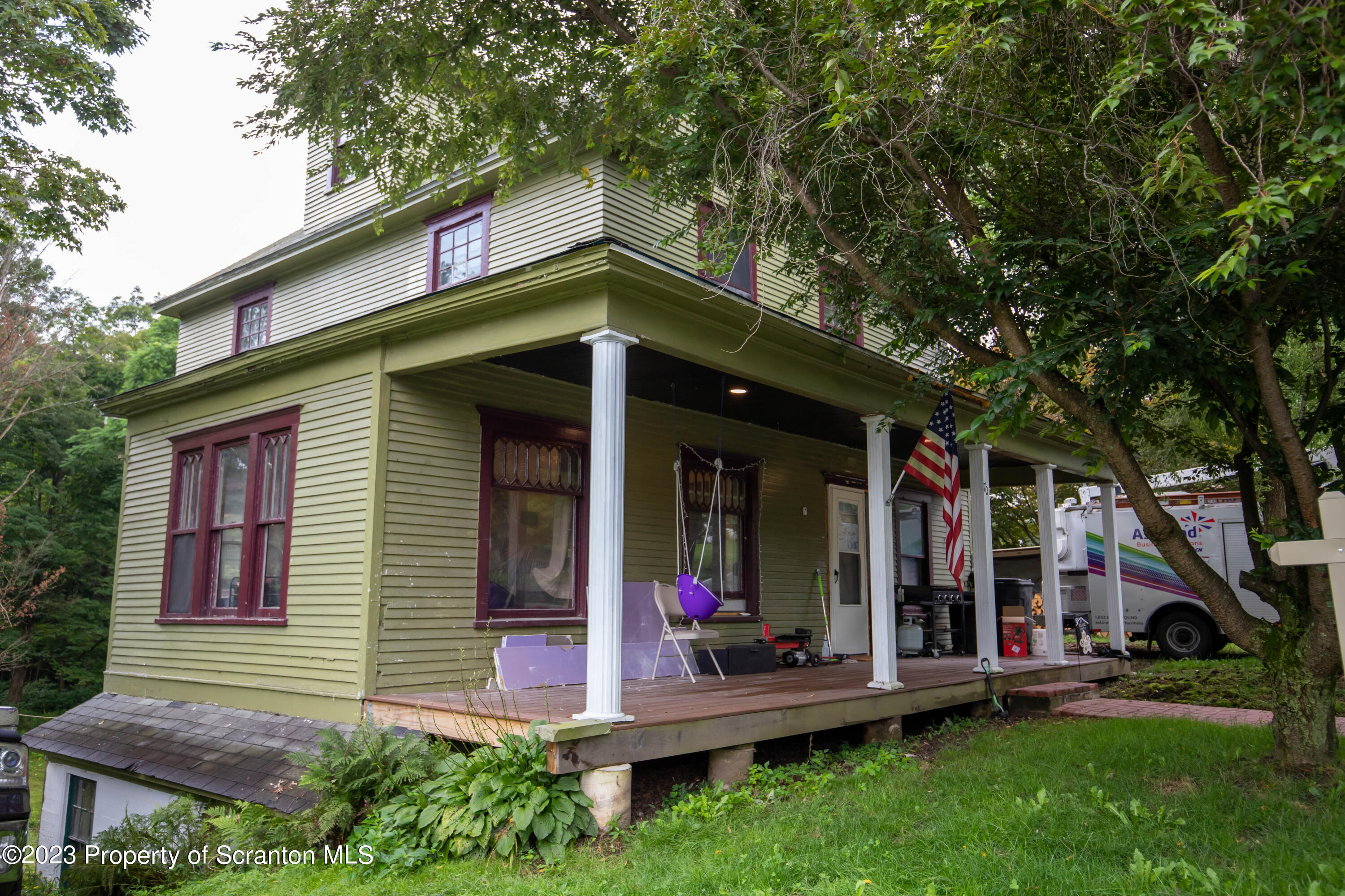 70 State Street Nicholson, PA 18446 - Photo 2 of 22