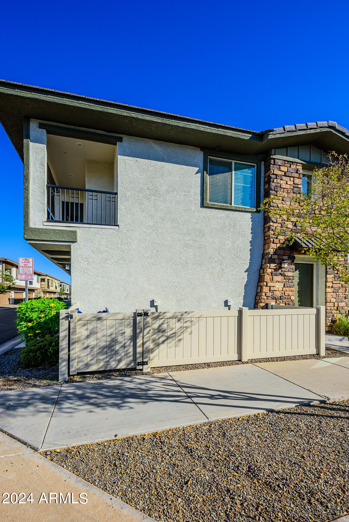 2775 South Decatur Drive, Unit 101 Gilbert, AZ 85295 - Photo 4 of 40 004 - 2775 S. Decatur Drive - Unit 101