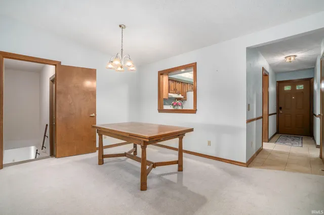 $287,000 | 169 Beechwood Drive, Bremen, IN 46506