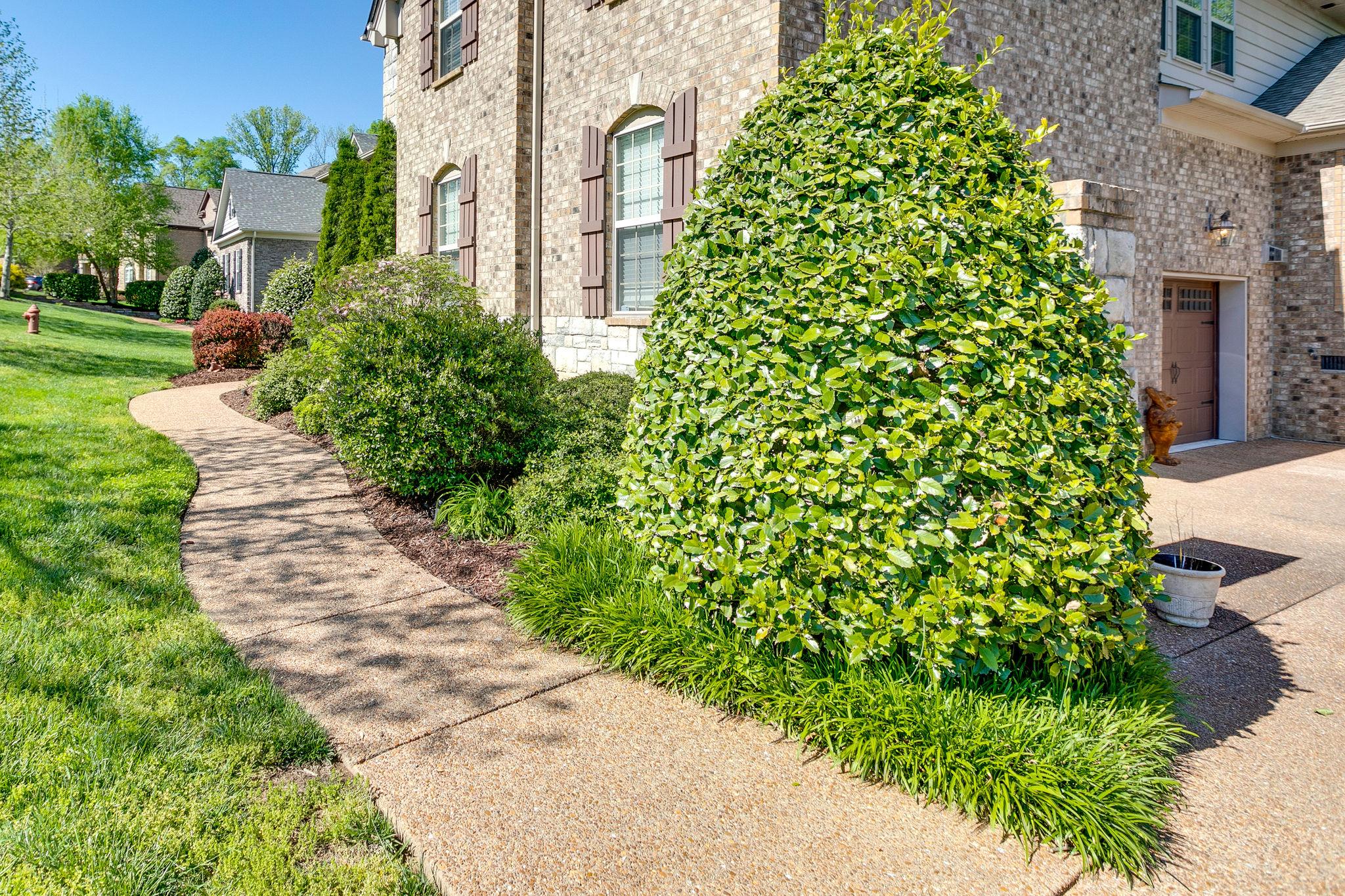 5536 Rathkeale Lane Franklin, TN 37067 - Photo 3 of 30 Gallery Image 3